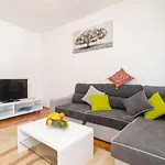 Dalmatian Gem - Two-bedroom With Terrace And Swimming Pool