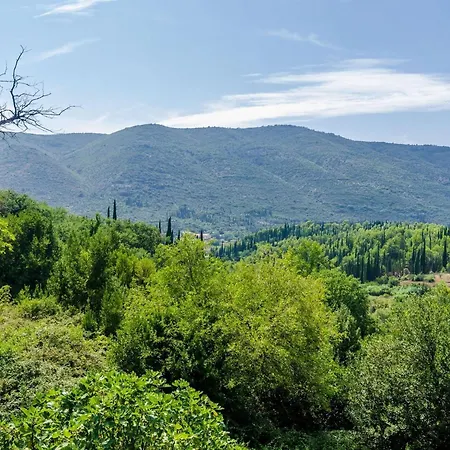 Dalmatian Gem - Two-bedroom With Terrace And Swimming Pool Villa Gruda