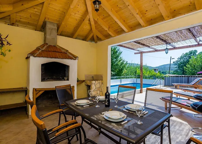 Dalmatian Gem - Two-bedroom With Terrace And Swimming Pool Gruda