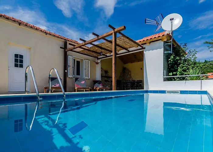 Dalmatian Gem - Two-bedroom With Terrace And Swimming Pool Villa